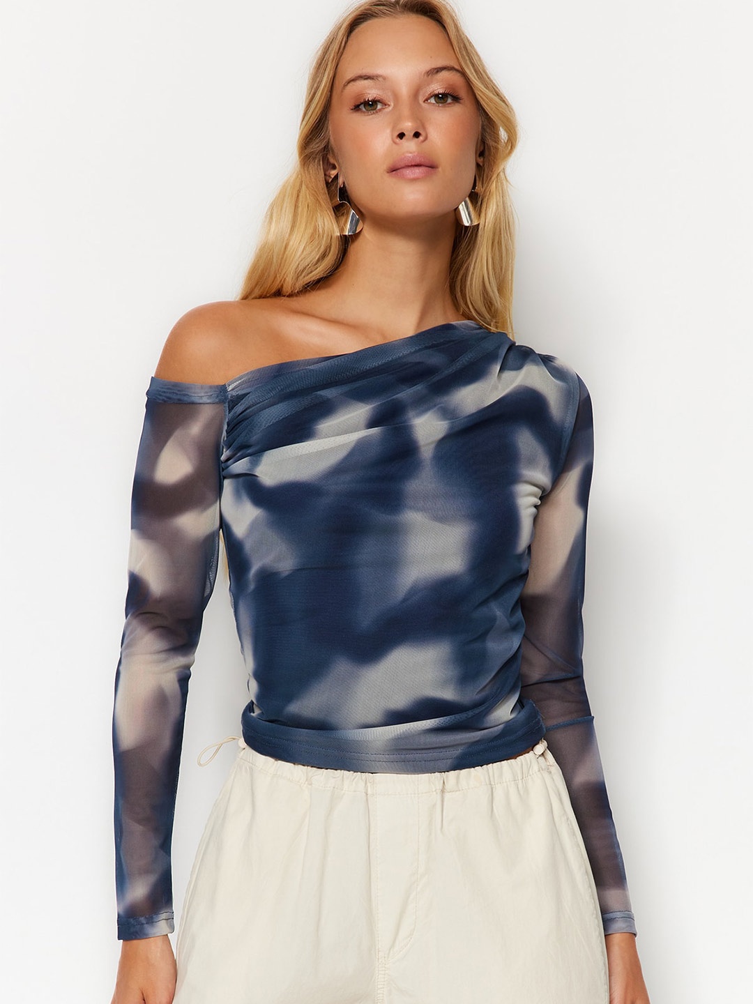 

Trendyol Abstract Printed One Shoulder Top, Navy blue