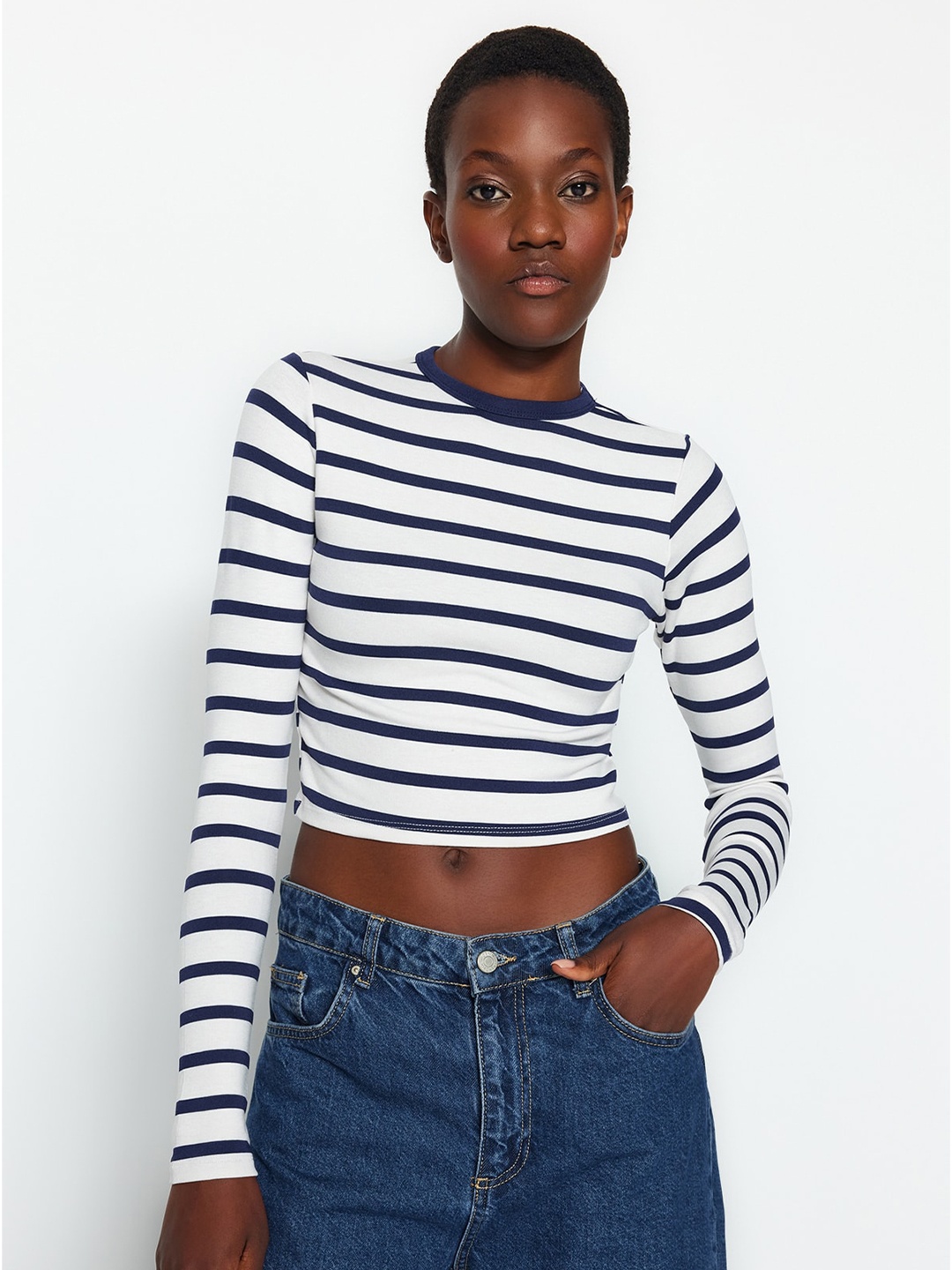 

Trendyol Horizontal Striped Crop Top, White