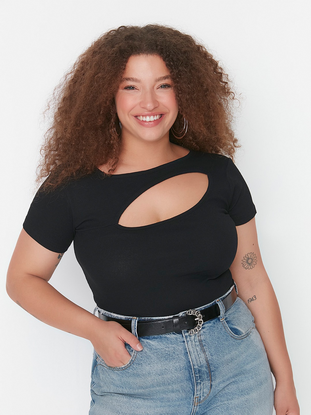 

Trendyol Plus Size Cut Out Detail Fitted Top, Black