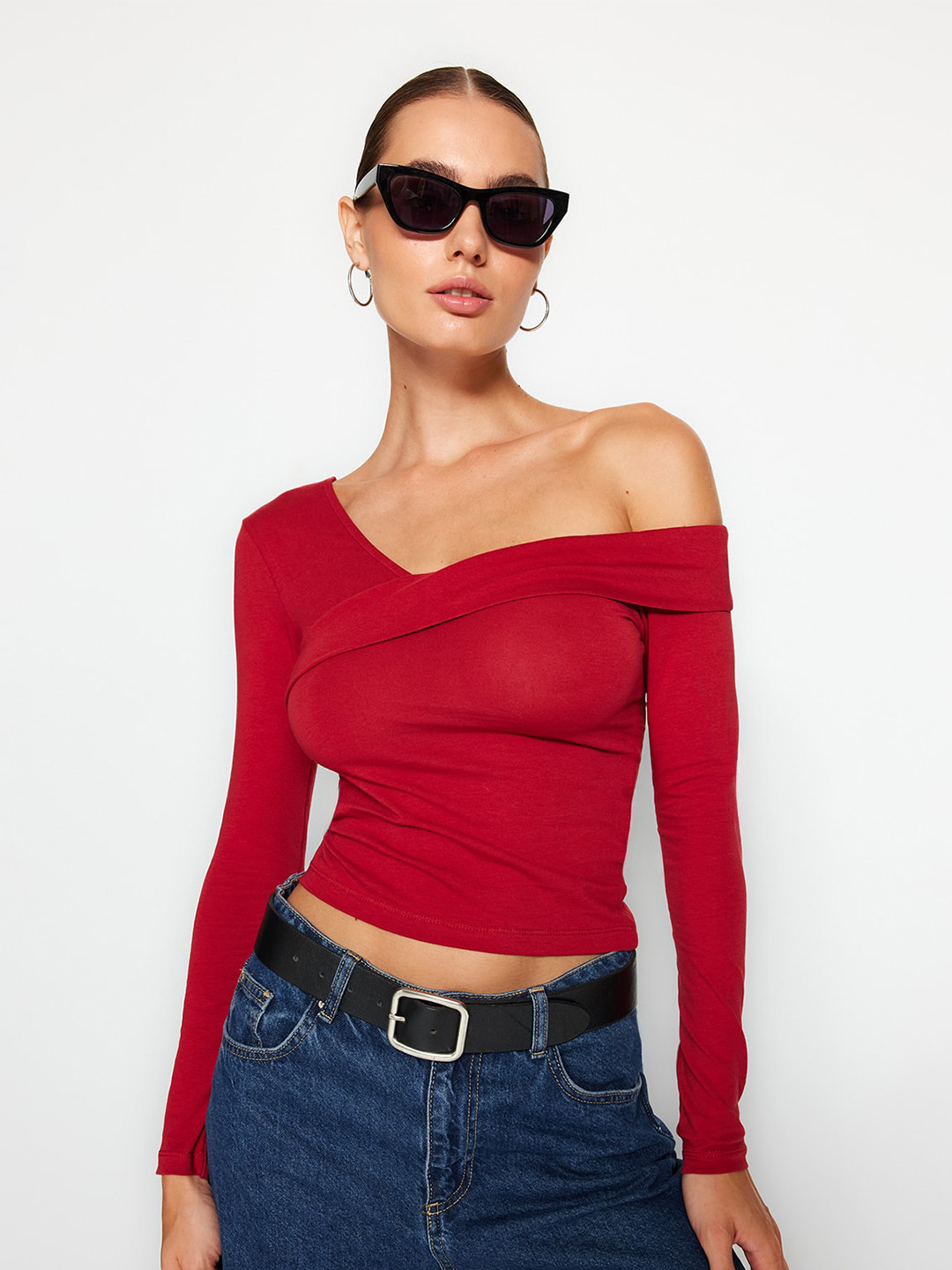 

Trendyol Off-Shoulder Bardot Top, Red