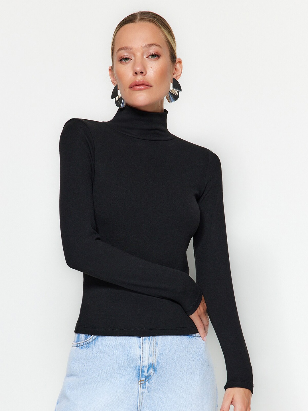 

Trendyol High Neck Long Sleeves Top, Black