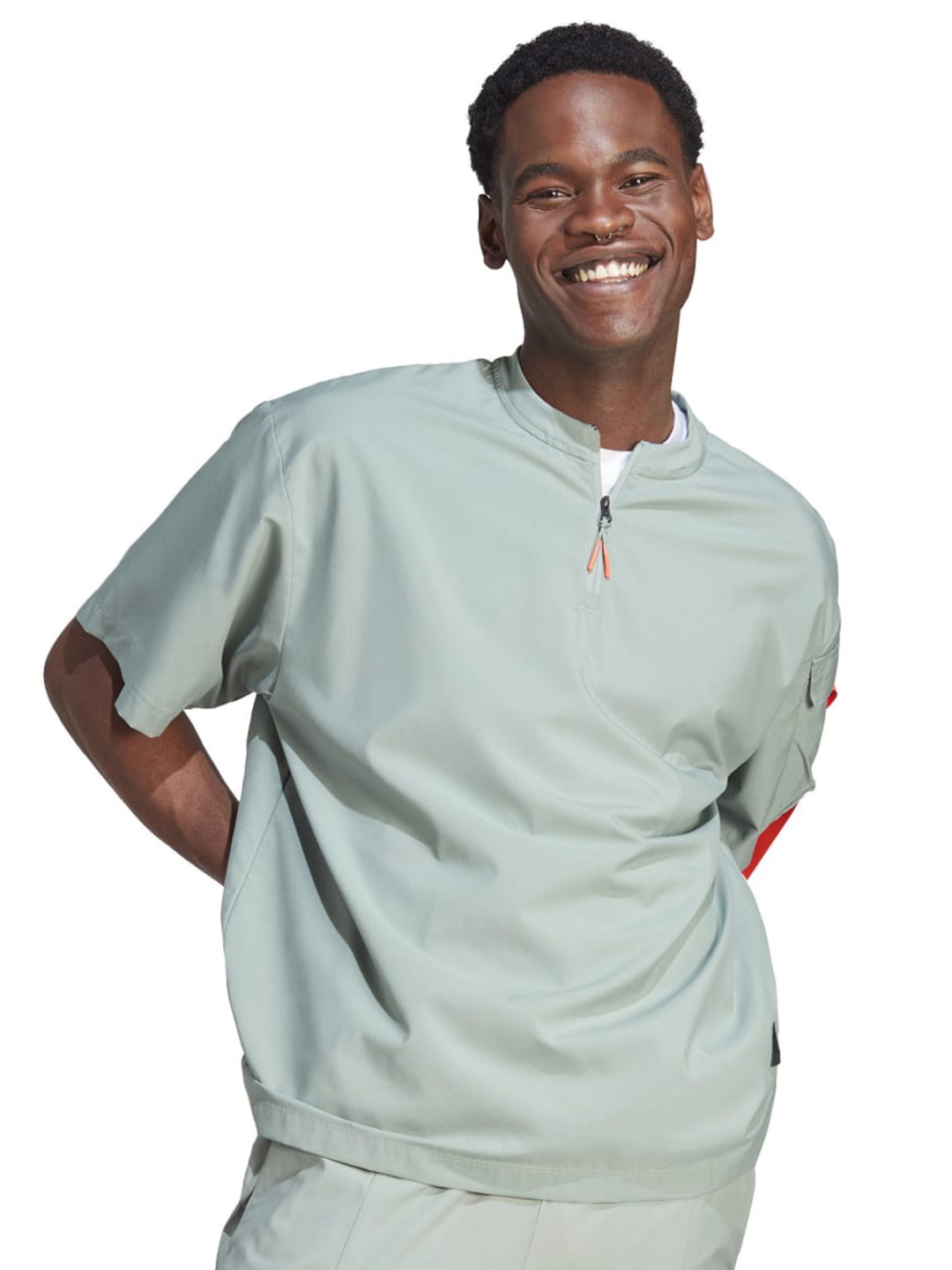 

ADIDAS M CE Q2 T Relaxed-Fit Short Sleeves T-Shirt, Green