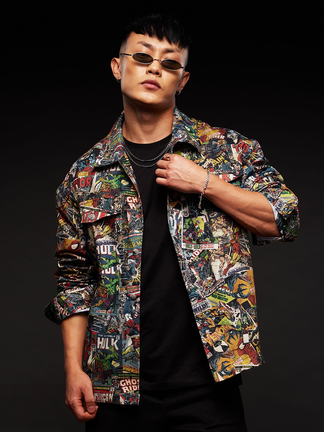 

The Souled Store Marvel Printed Opaque Oversized Casual Shirt, Black