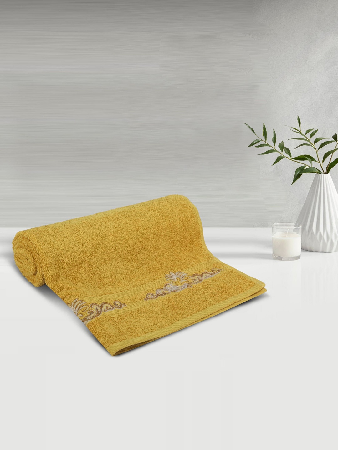 

LUSH & BEYOND Mustard Striped Pure Cotton 500 GSM Bath Towel