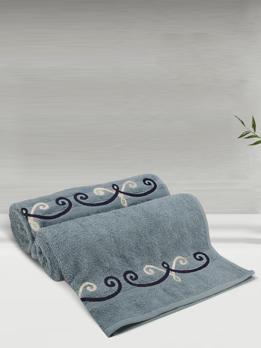 

LUSH & BEYOND Blue & Black 2 Pieces Striped Pure Cotton 500 GSM Bath Towels