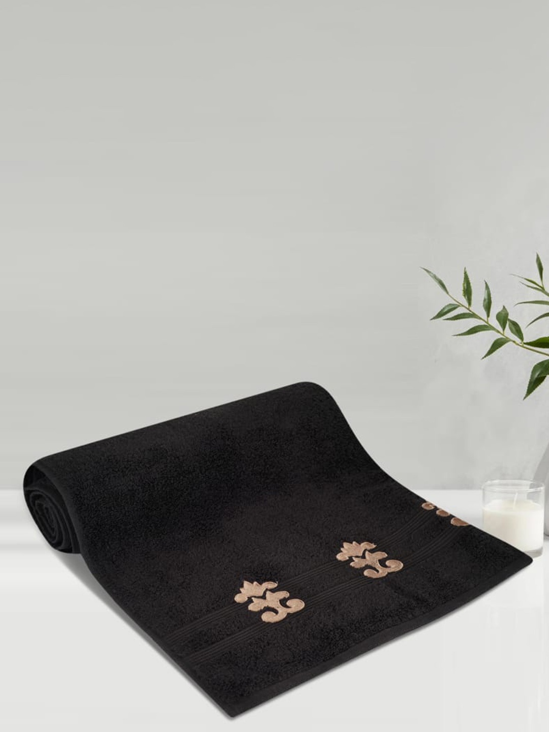 

LUSH & BEYOND Black Striped Pure Cotton 500 GSM Bath Towel