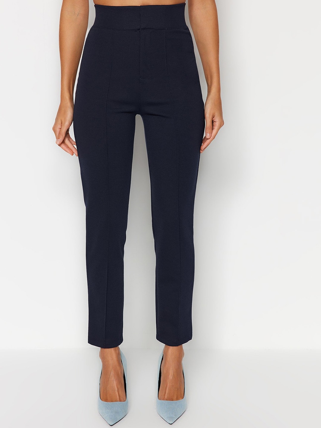 

Trendyol Women Regular Fit Trousers, Navy blue