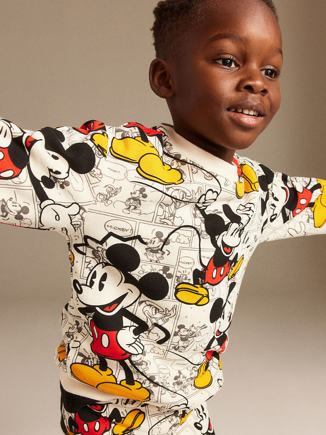 

H&M Boys 2-Piece Printed Pure Cotton Sweatshirt Set, Beige