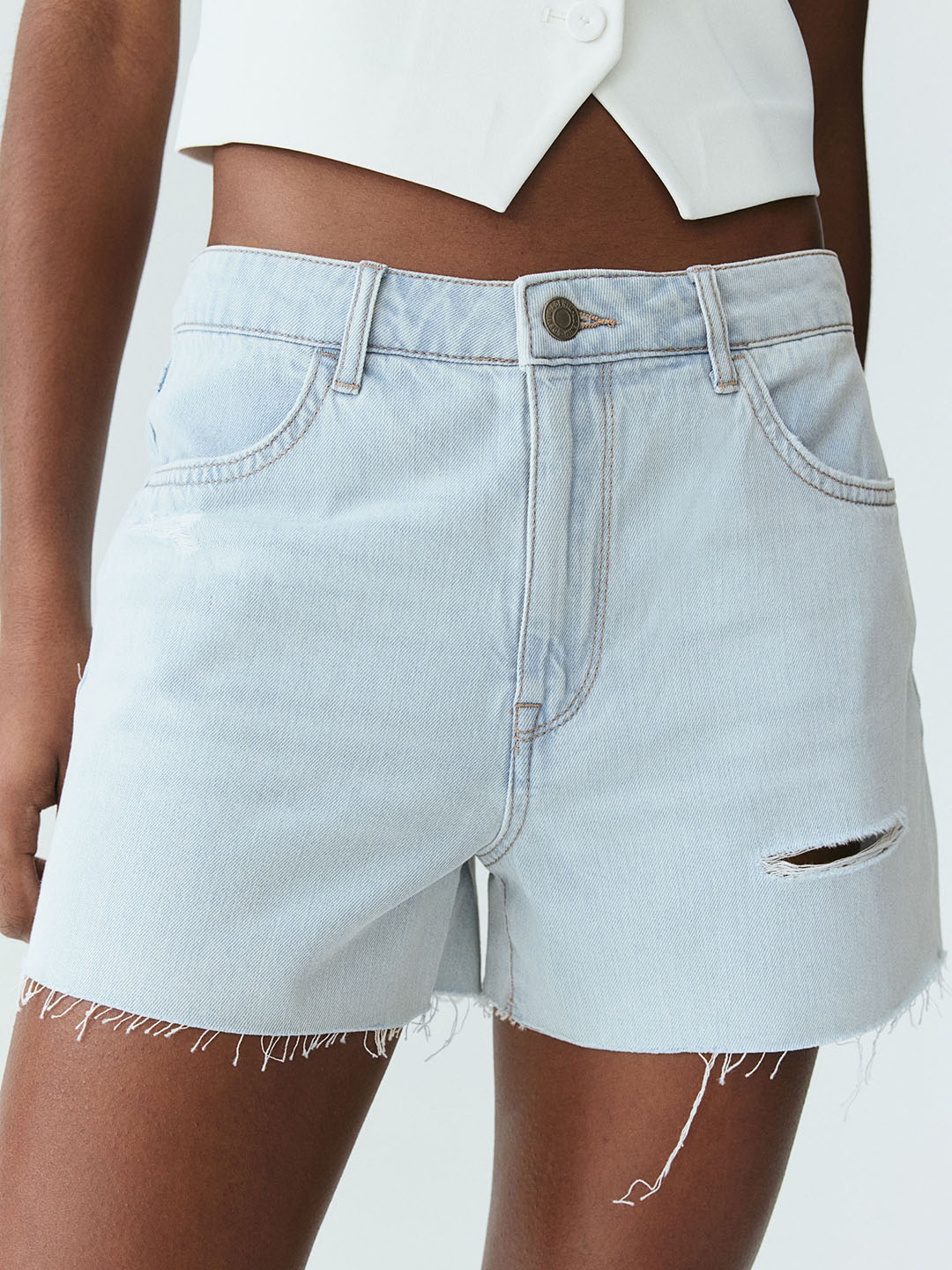 

H&M Women Feather Soft Denim Shorts, Blue