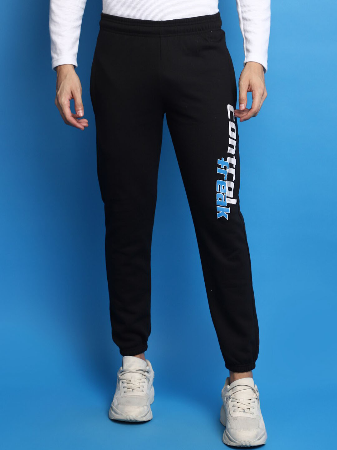 

V-Mart Men Mid-Rise Typography Printed Fleece Joggers, Black