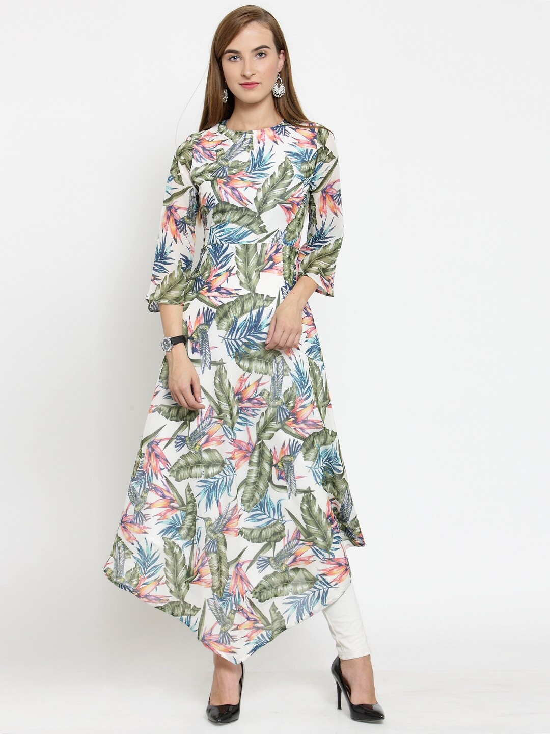 

Enchanted Drapes Floral Printed Floral Georgette Kurta, White