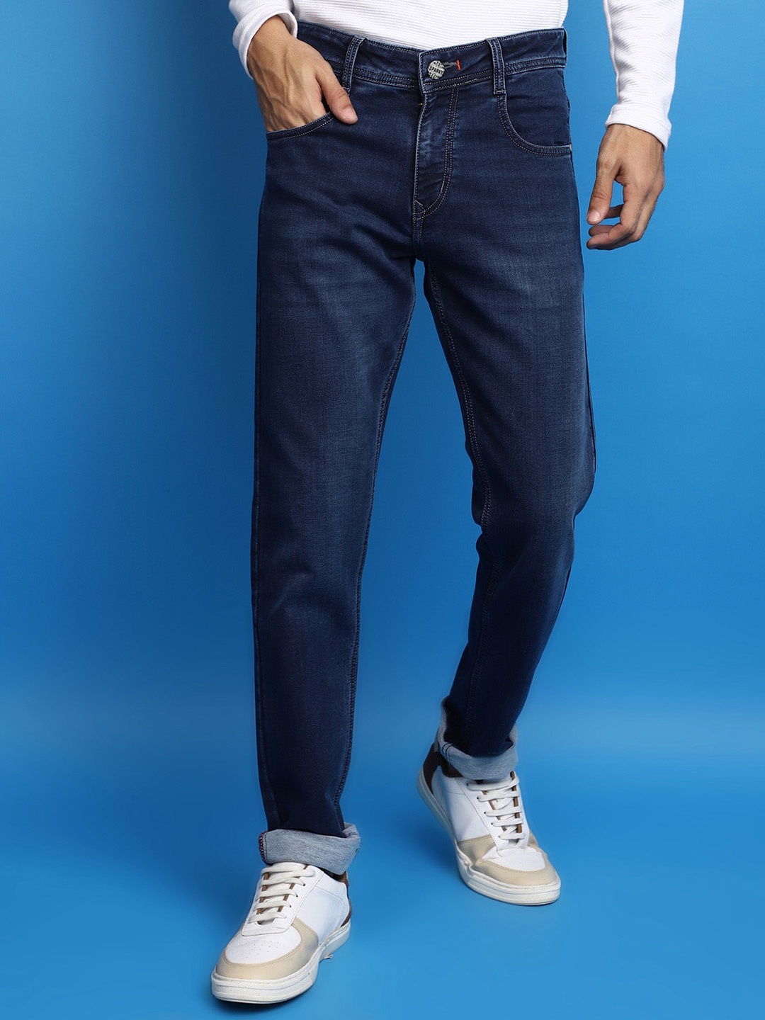 

V-Mart Men Knitted Mid-Rise Clean Look Slim Fit Cotton Jeans, Blue