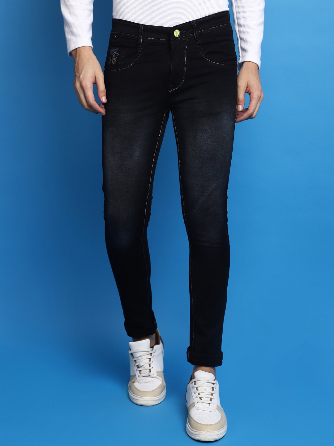 

V-Mart Men Mid-Rise Clean Look Jeans, Black