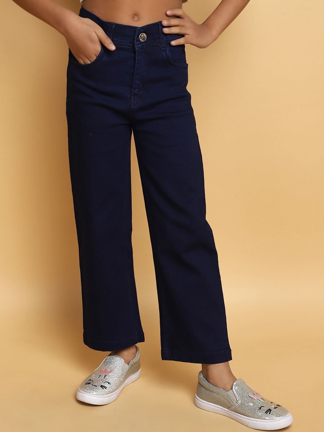 

V-Mart Girls Straight Fit Mid Rise Clean Look Cotton Jeans, Blue