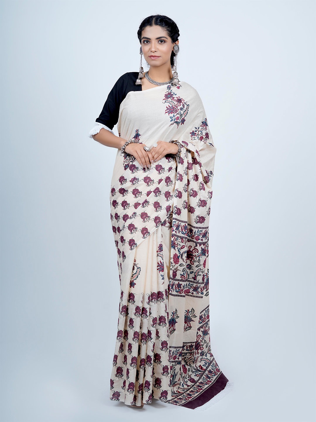

BUTA BUTI Ethnic Motifs Printed Pure Cotton Saree, Off white