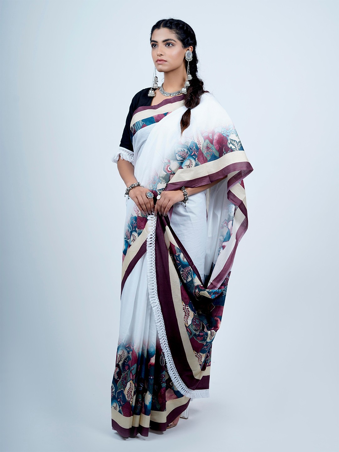 

BUTA BUTI Ethnic Motifs Printed Pure Cotton Saree, White