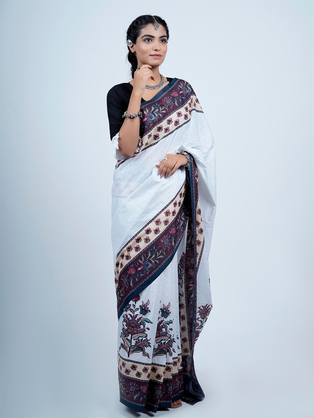 

BUTA BUTI Floral Printed Pure Cotton Saree, White