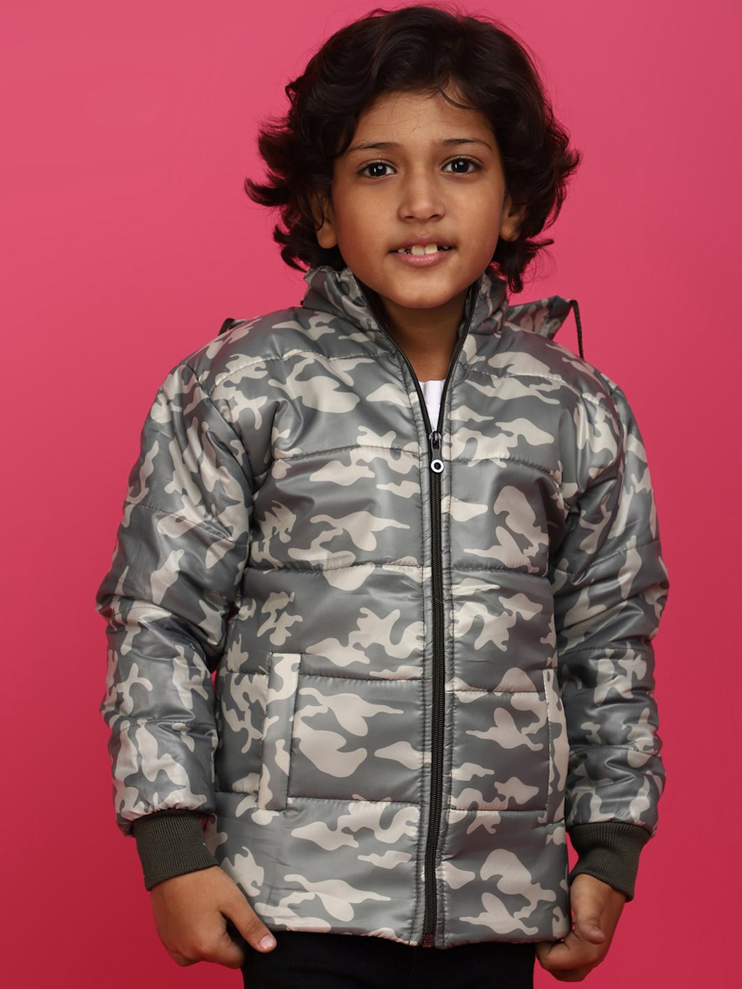 

V-Mart Boys Camouflage Printed Hooded Lightweight Cotton Puffer Jacket, Green