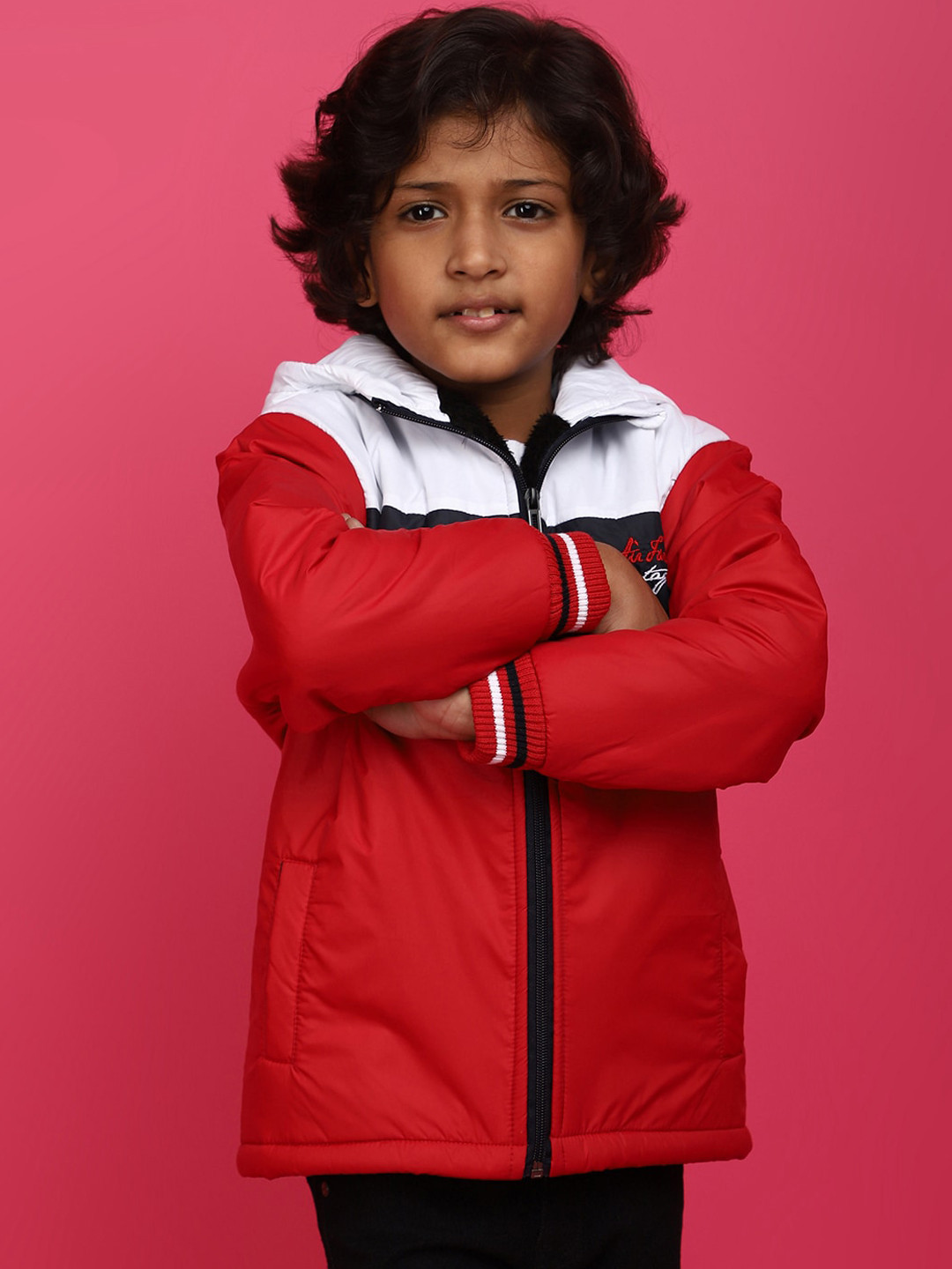 

V-Mart Boys Colourblocked Lightweight Hooded Puffer Jacket, Red