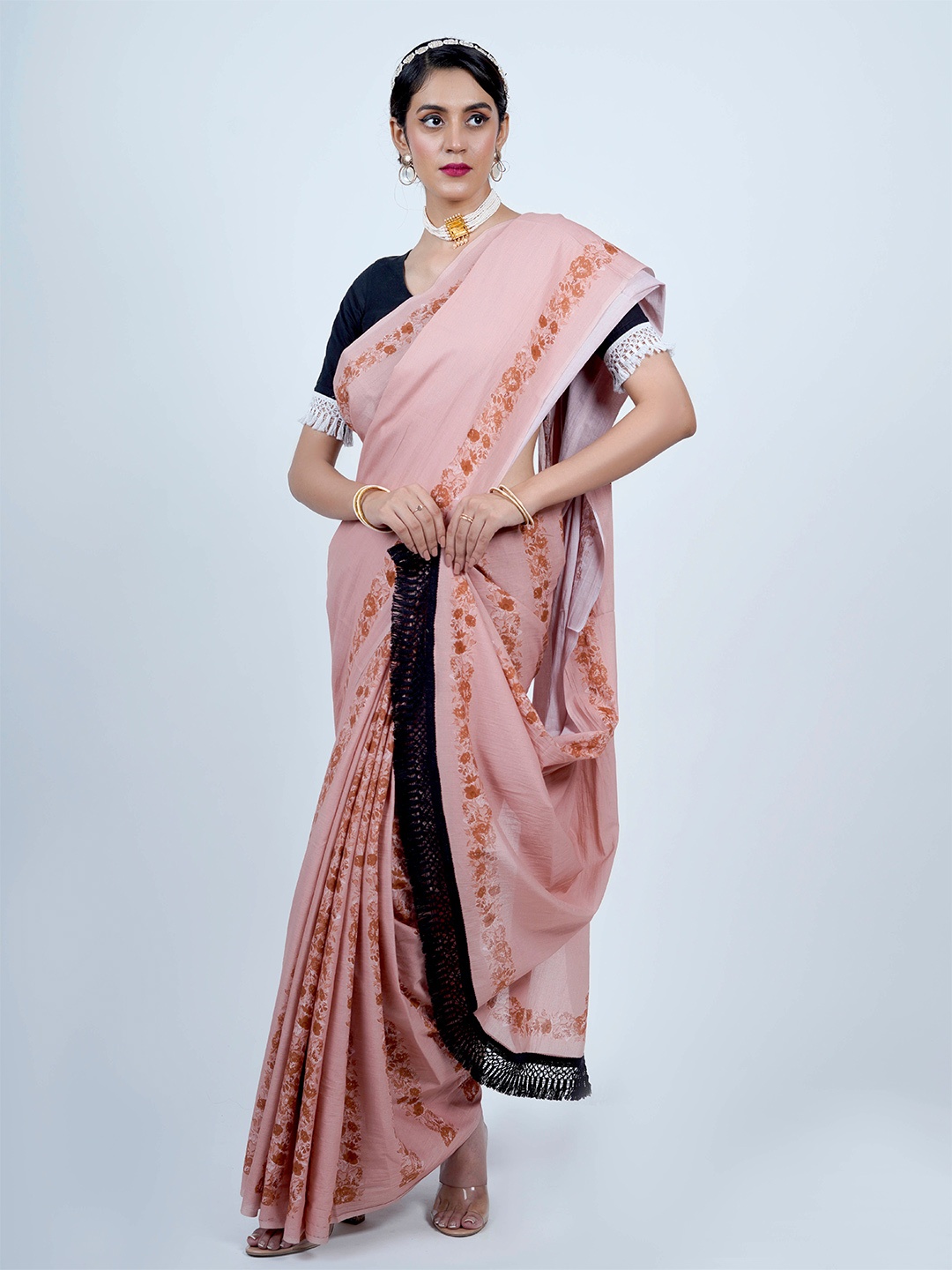 

BUTA BUTI Floral Printed Pure Cotton Saree, Peach