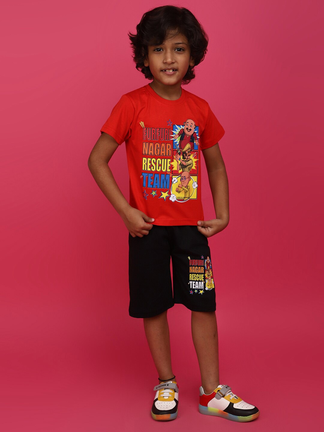 

V-Mart Boys Motu Patlu Printed Pure Cotton T-shirt With Short, Red