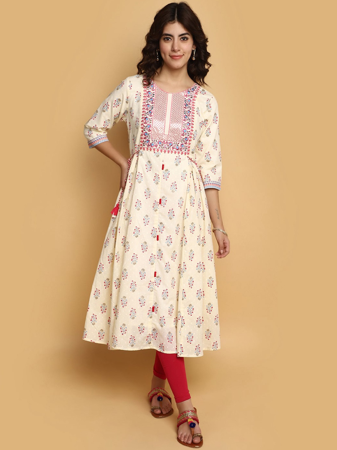 

V-Mart Ethnic Motifs Printed Thread Work Cotton A-Line Kurta, Off white