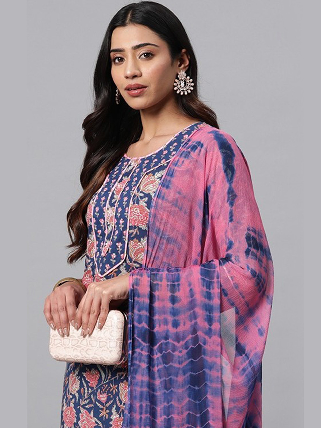 

Readiprint Fashions Women Floral Printed Gotta Patti Cotton Kurta with Trousers & Dupatta, Navy blue