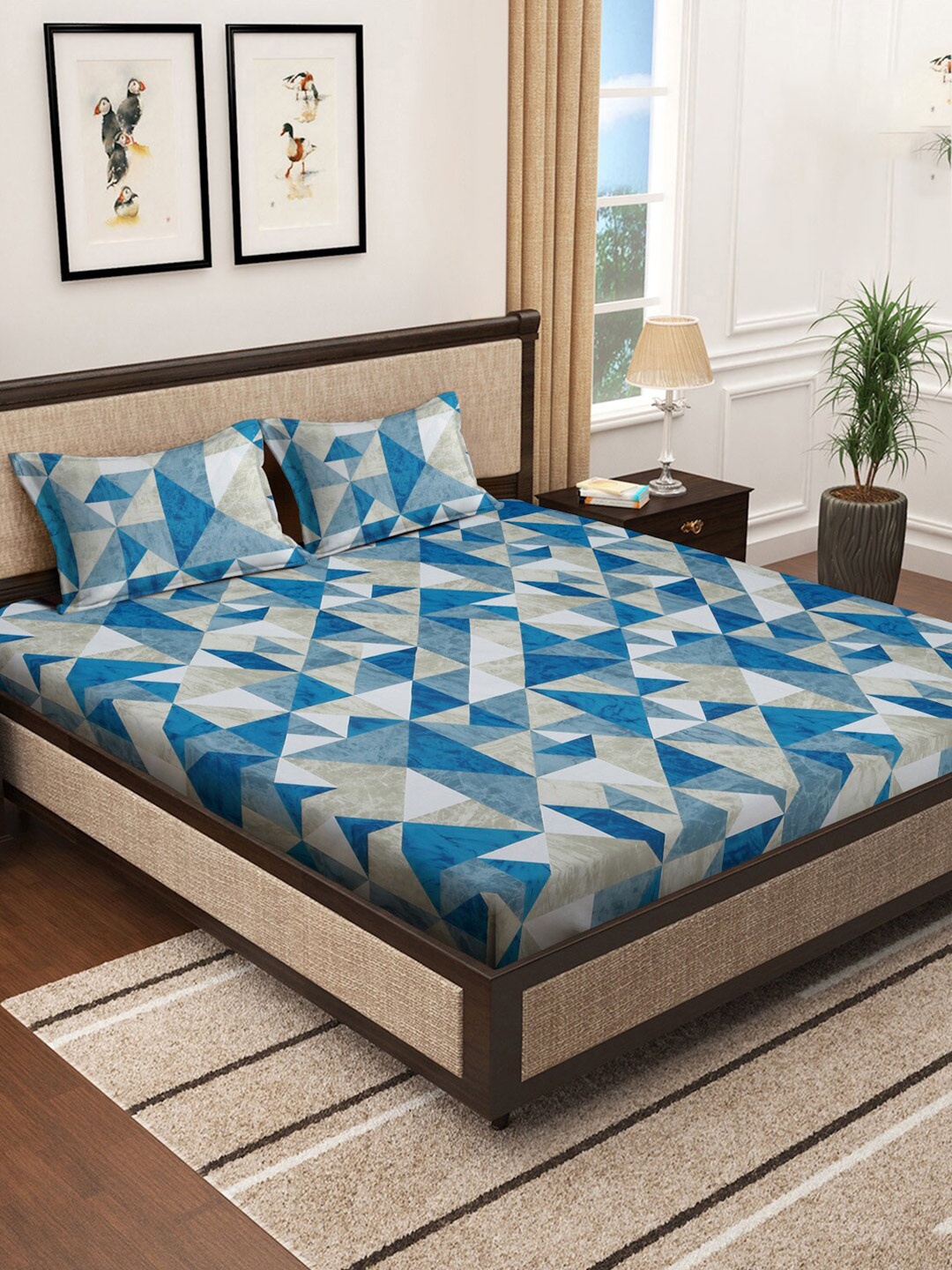 

KLOTTHE Geometric Cotton 400 TC Super King Bedsheet With 2 Pillow Covers, Blue