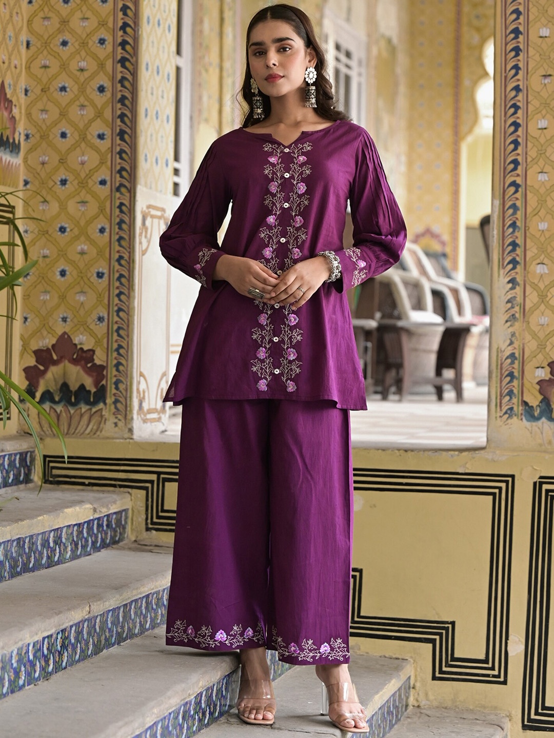 

The Kapas Embroidered Pure Cotton Round Neck Tunic With Trouser Co-Ords, Purple