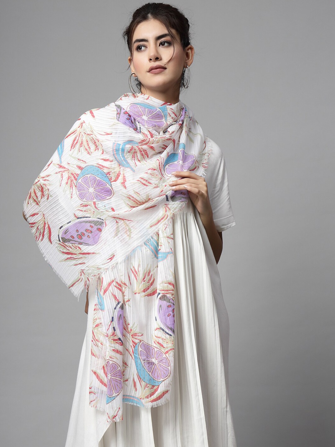 

J Style Graphic Printed Stole, White