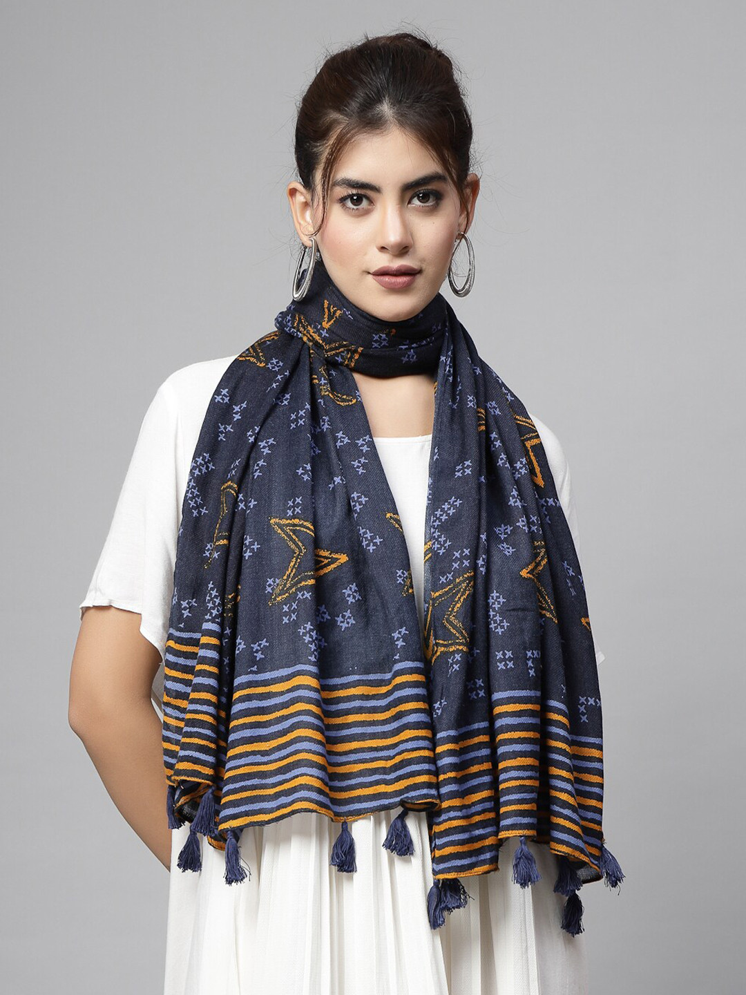 

J Style Geometric Printed Stole, Blue