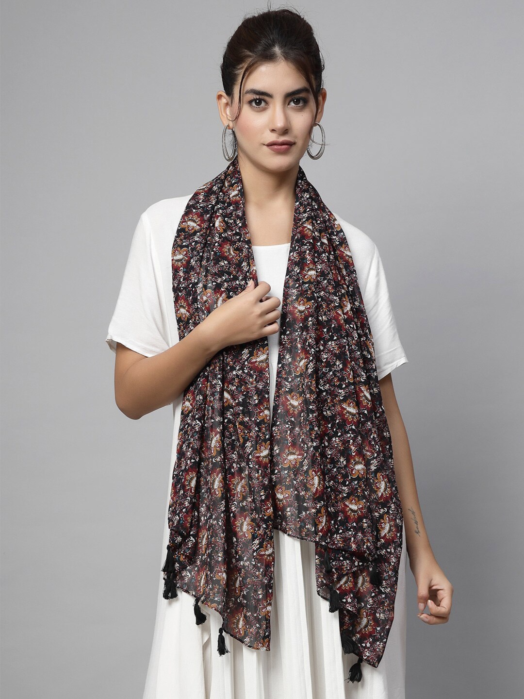 

J Style Floral Printed Stole, Black