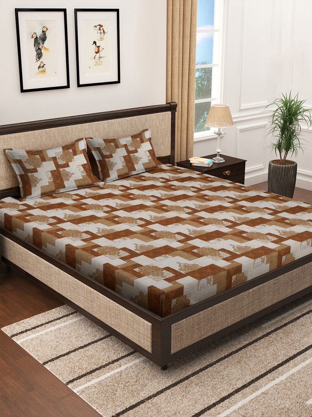 

KLOTTHE Beige & Brown Printed 400 TCCotton Super King Double Bedding Set & 2 Pillow Covers