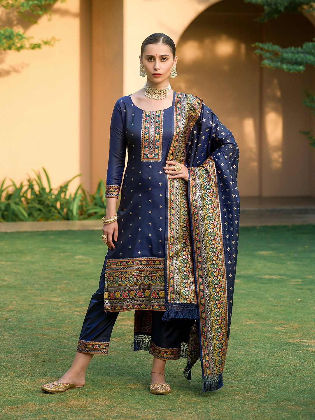 

VISHNU WEAVES Ethnic Motifs Woven Design Pure Silk Unstitched Dress Material, Blue