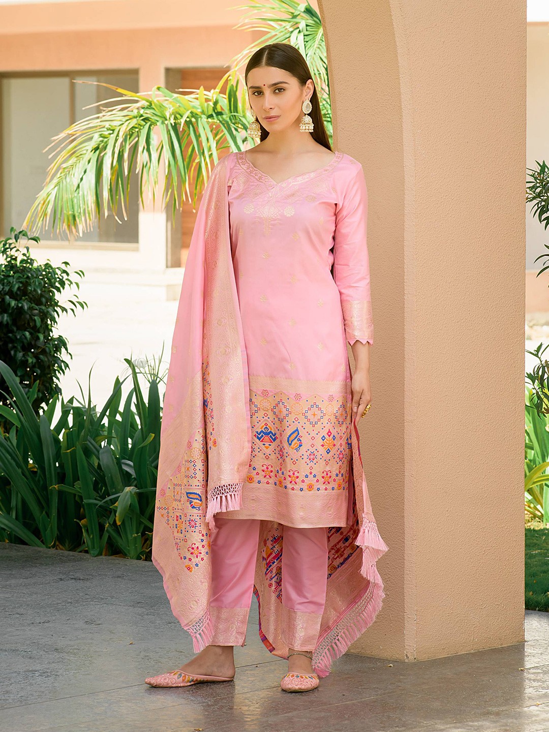 

VISHNU WEAVES Ethnic Motifs Woven Design Pure Silk Unstitched Dress Material, Pink