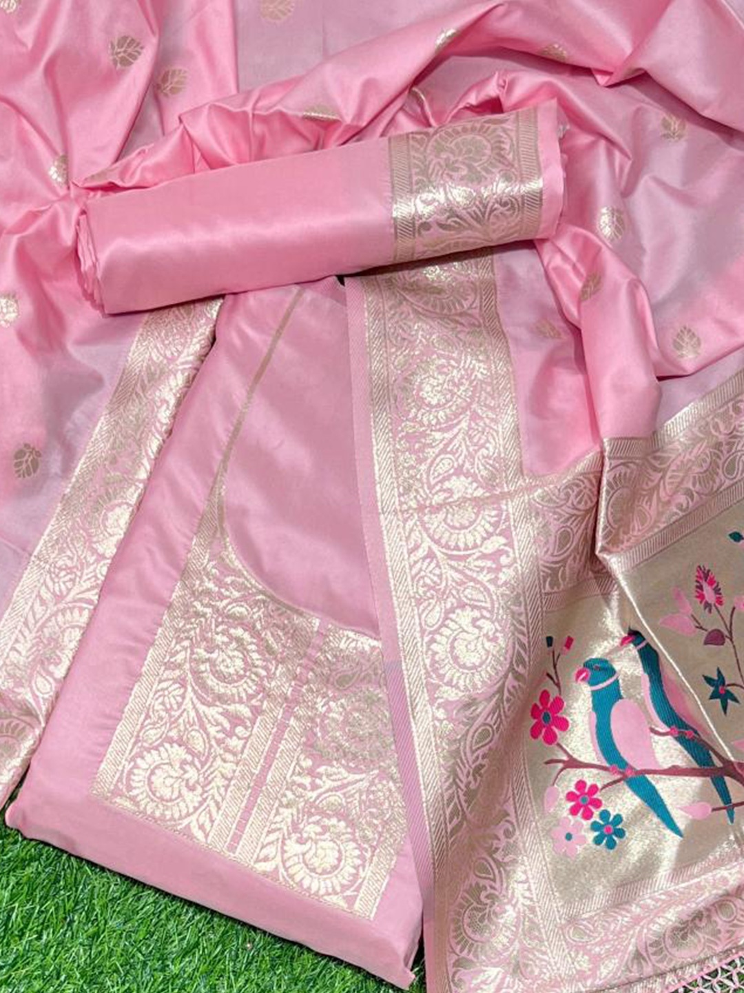 

VISHNU WEAVES Ethnic Motifs Woven Design Pure Silk Unstitched Dress Material, Pink