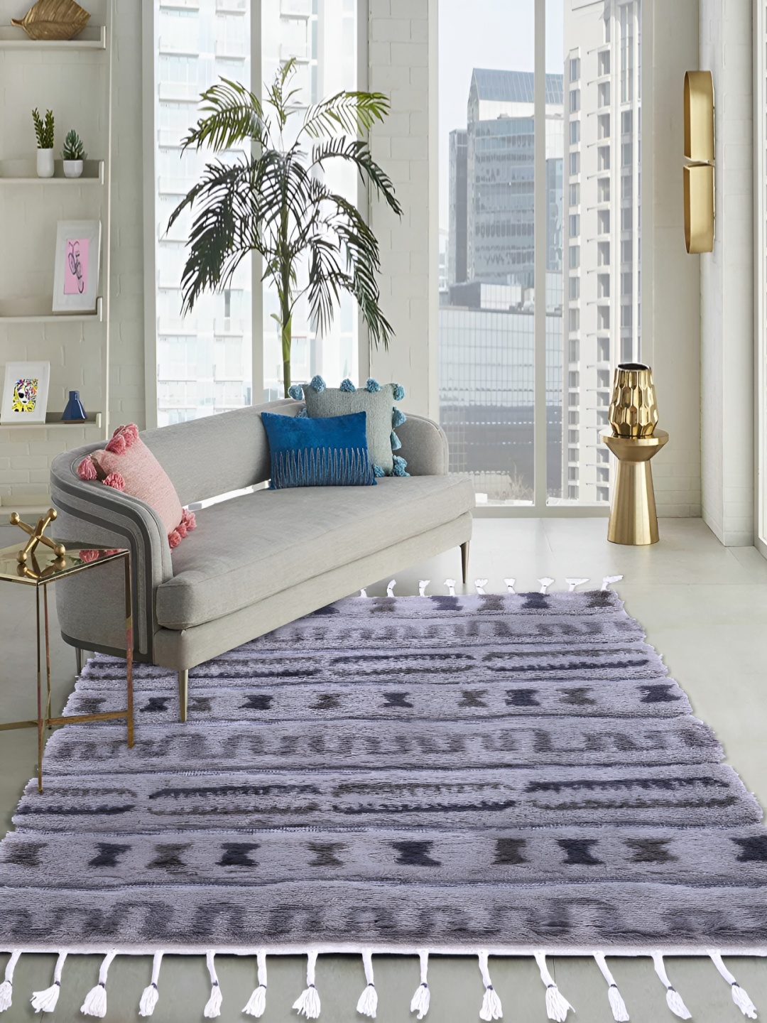 

PEQURA Grey & Black Handmade Woollen Carpet