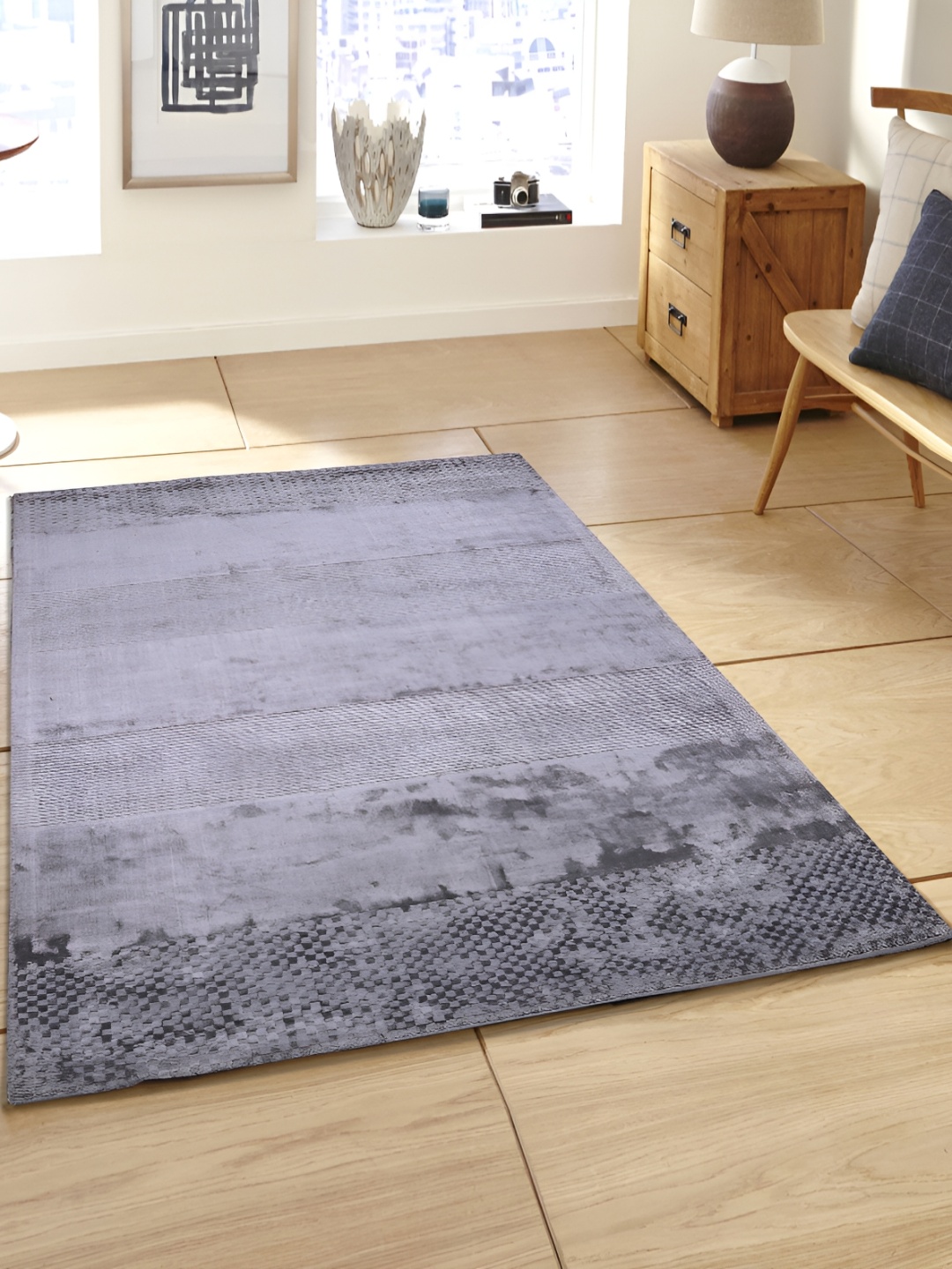 

PEQURA Grey Woollen Carpet