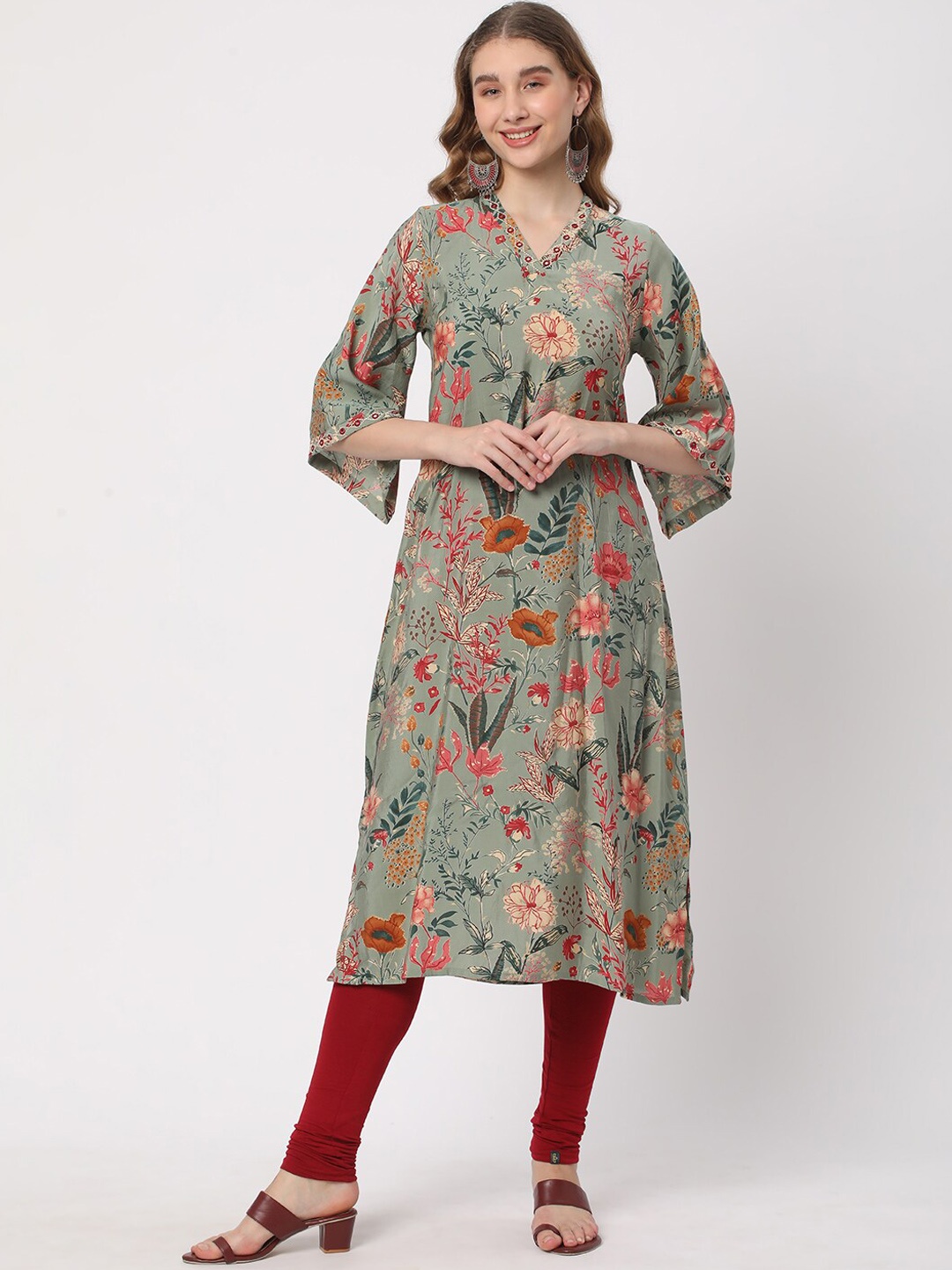 

R&B Floral Printed V-Neck Kurta, Green