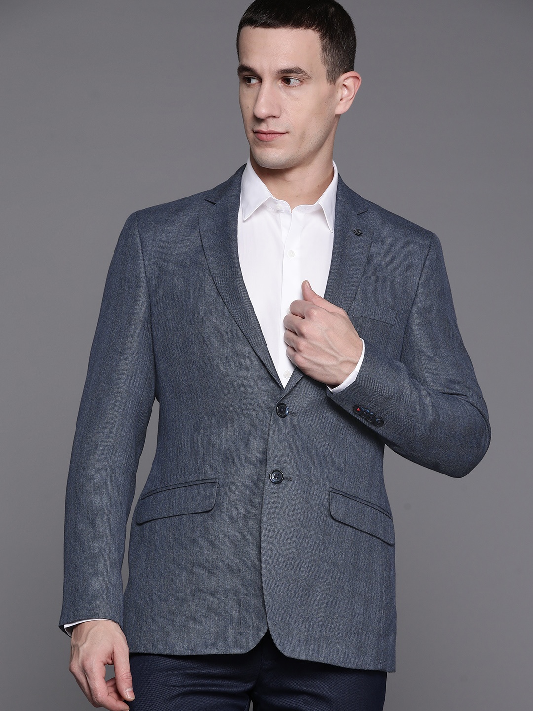 

Raymond Self-Checked Slim Fit Single-Breasted Formal Blazer, Blue