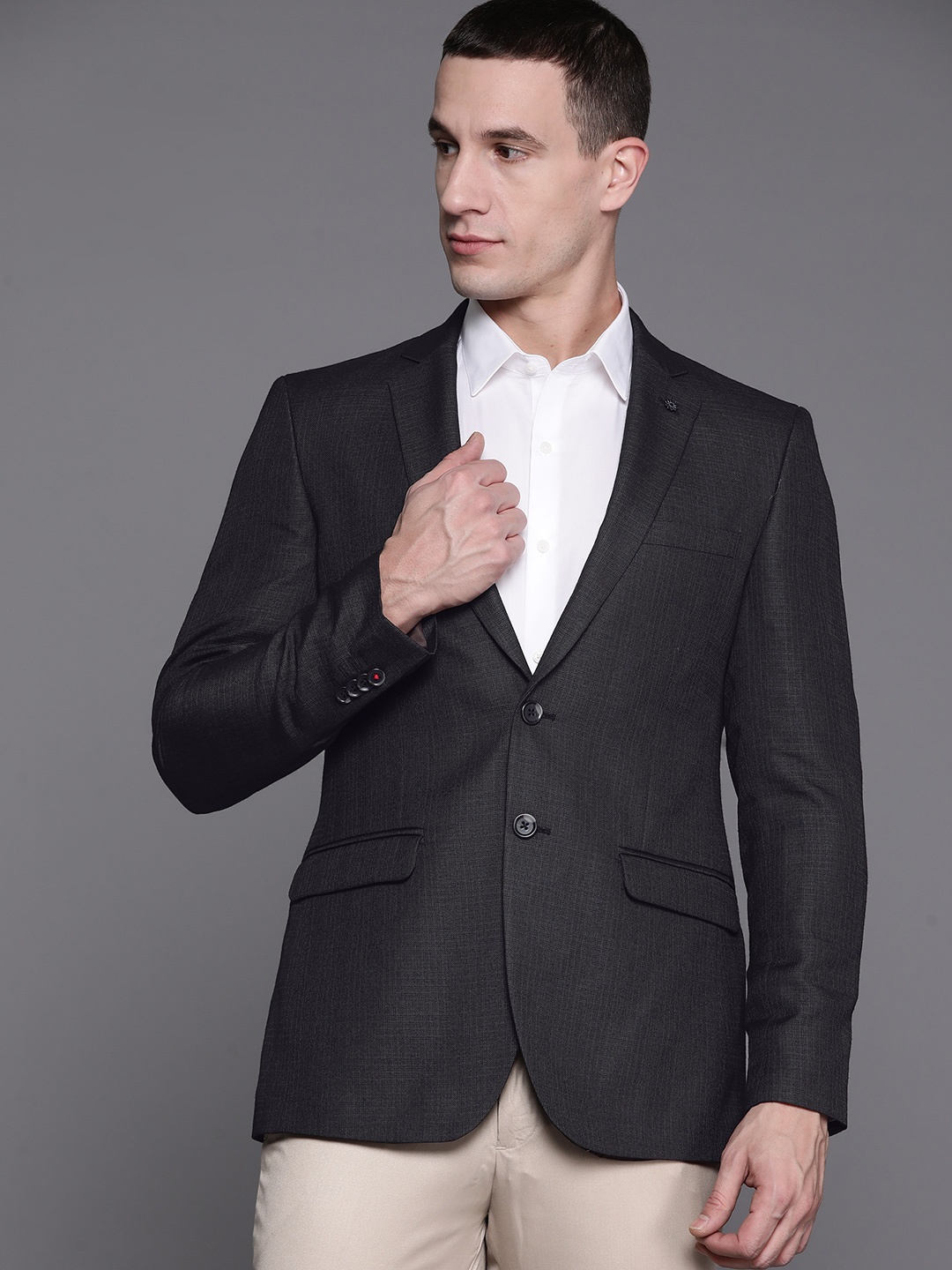 

Raymond Self-Checked Slim Fit Single-Breasted Formal Blazer, Brown
