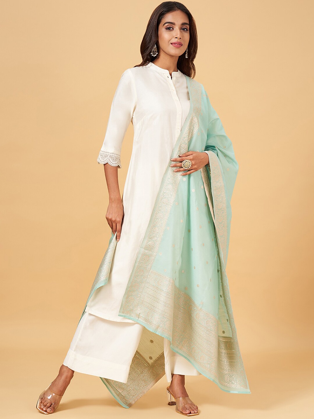 

RANGMANCH BY PANTALOONS Ethnic Motifs Woven Design Zari Silk Dupatta, Green