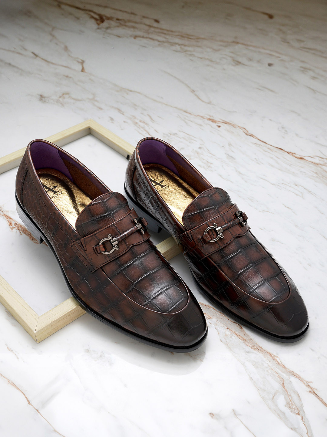 

Arrow Men DELCO Textured Leather Formal Horsebit Loafers, Brown