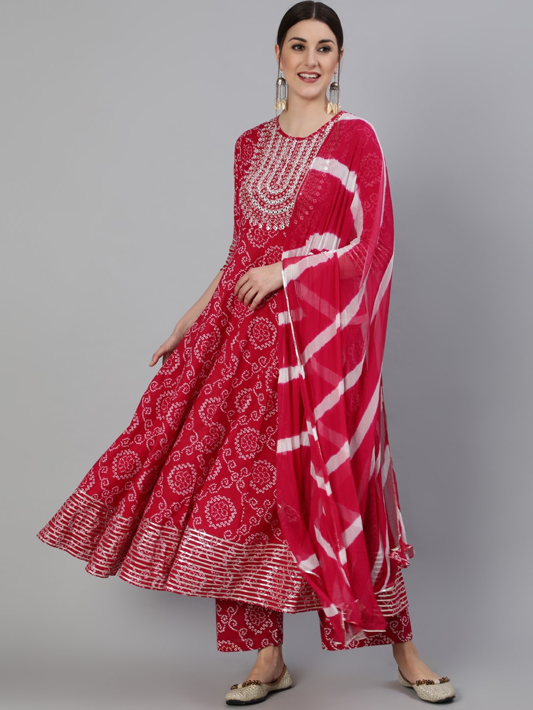 

AADAT Bandhani Printed Thread Work Pure Cotton Anarkali Kurta & Palazzos With Dupatta, Pink