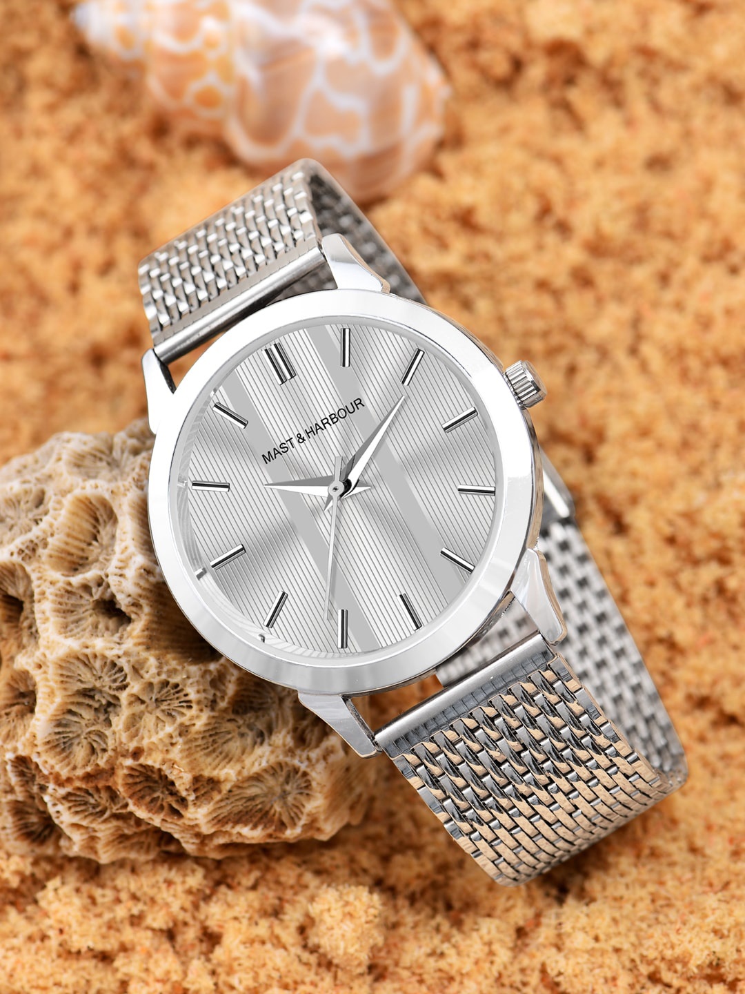 

Mast & Harbour Men Silver Stainless Steel Straps Analogue Watch HOBMH-NEW-103-WH