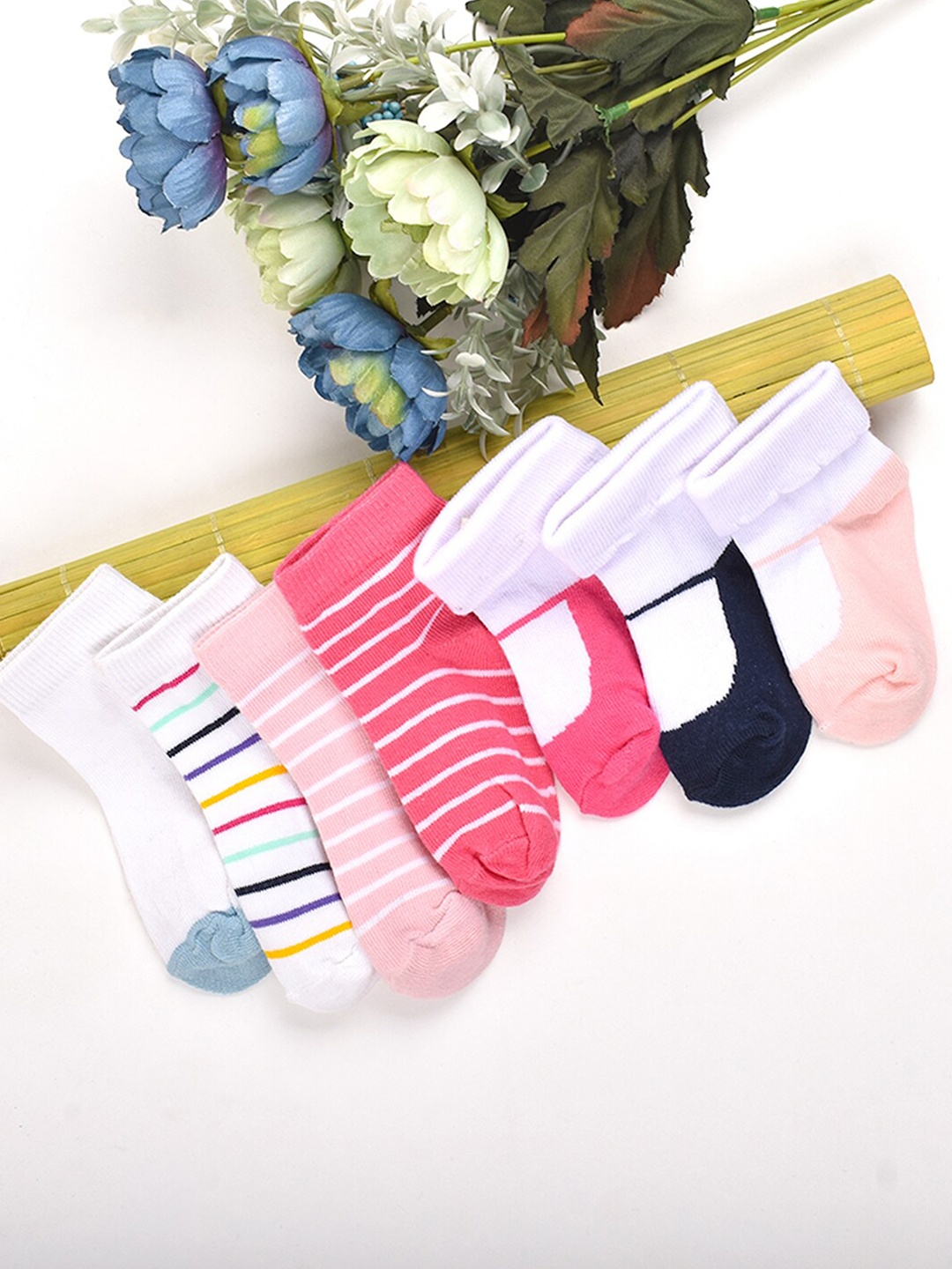 

FOOTPRINTS Kids Pack of 7 Organic Cotton Ankle Length Socks, Pink
