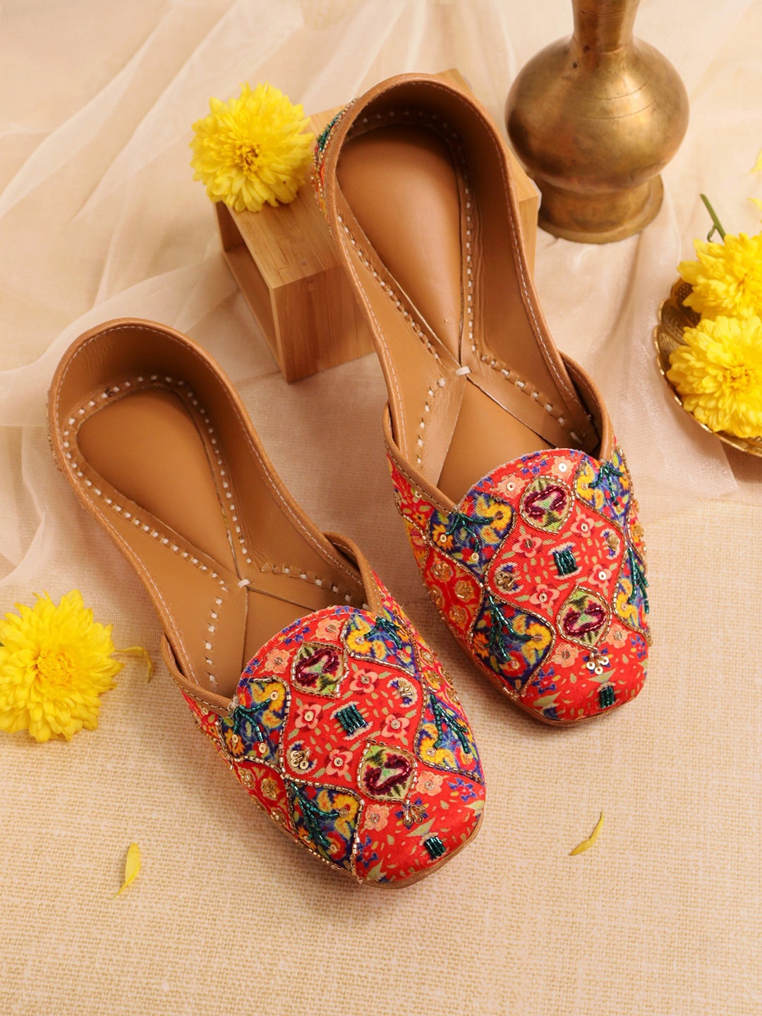 

NR By Nidhi Rathi Ethnic Embellished Mojaris Flats, Beige