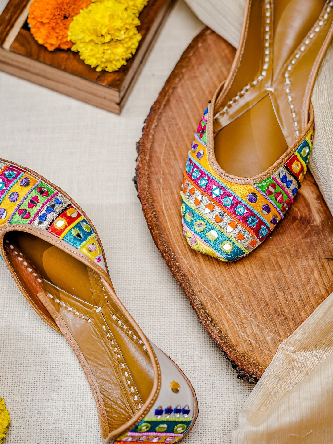 

NR By Nidhi Rathi Embroidered Ethnic Mojaris, Tan