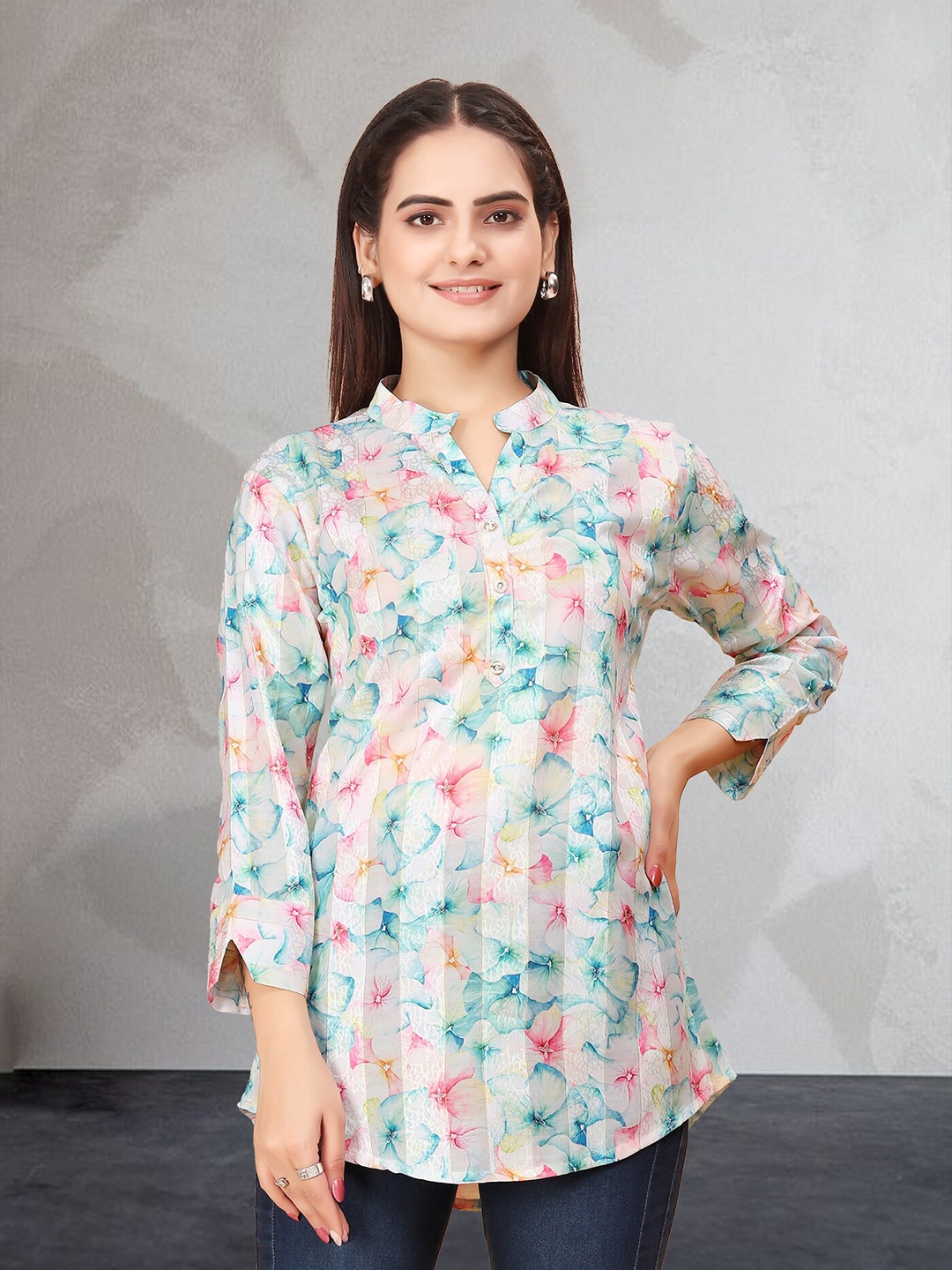 

N N ENTERPRISE Floral Printed Accordion Pleated Cotton Top, White