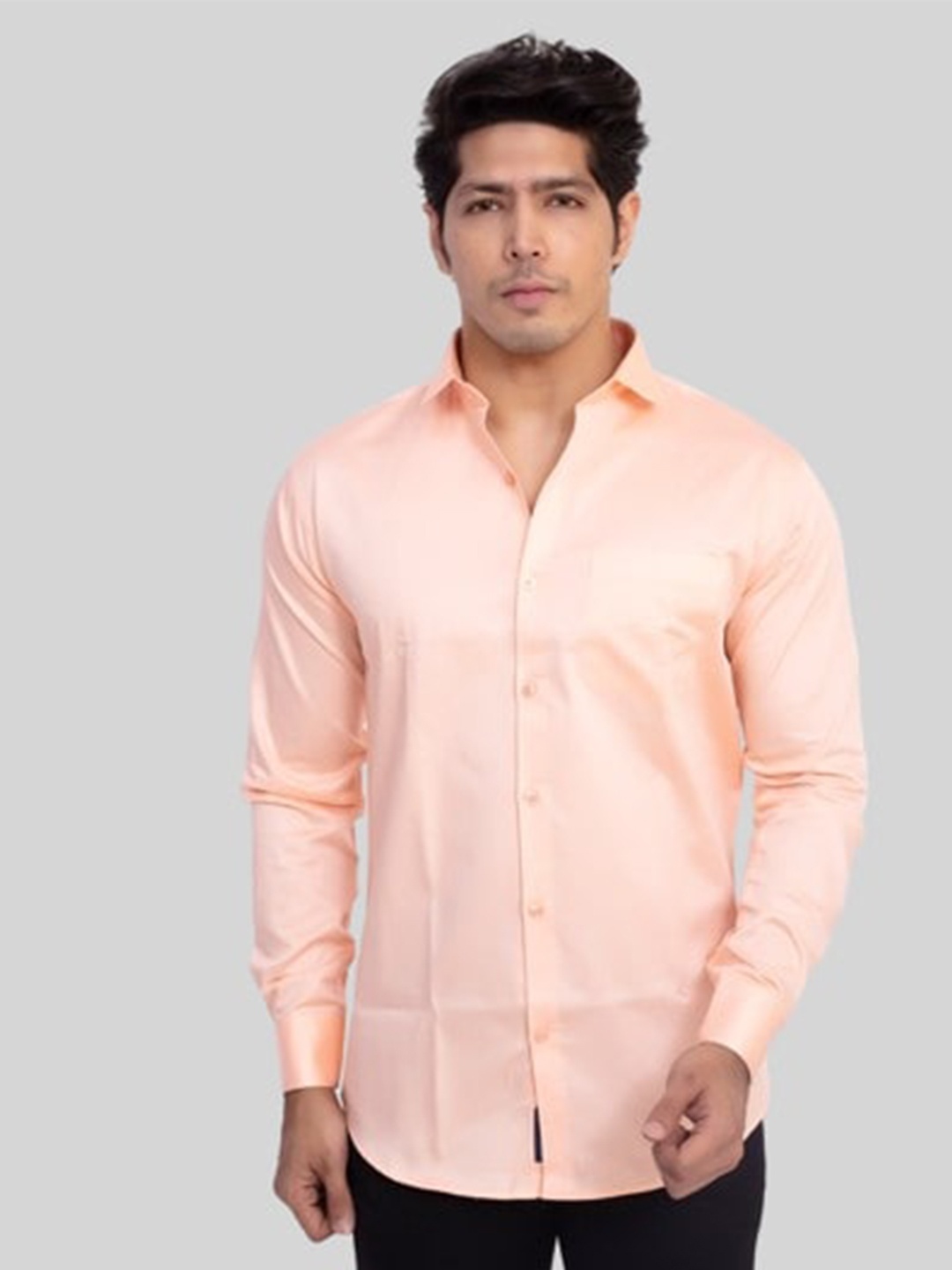 

INDIAN THREADS Slim Fit Cotton Casual Shirt, Peach